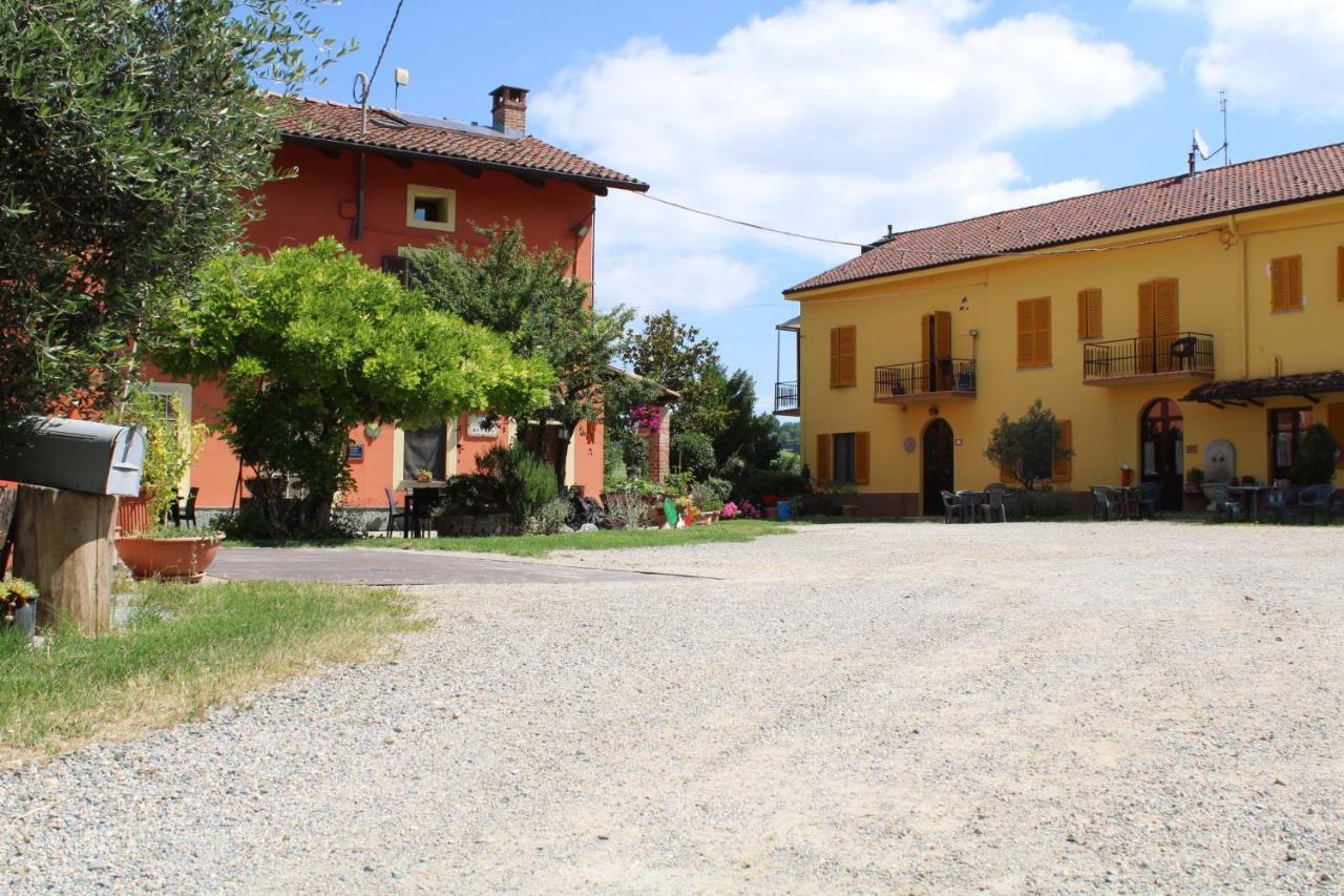 Agriturismo La Mussia Castelnuovo  Bagian luar foto