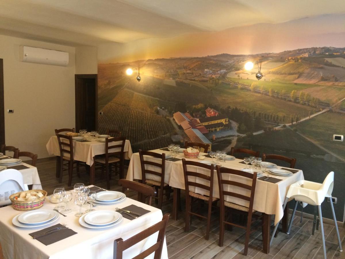 Agriturismo La Mussia Castelnuovo  Bagian luar foto