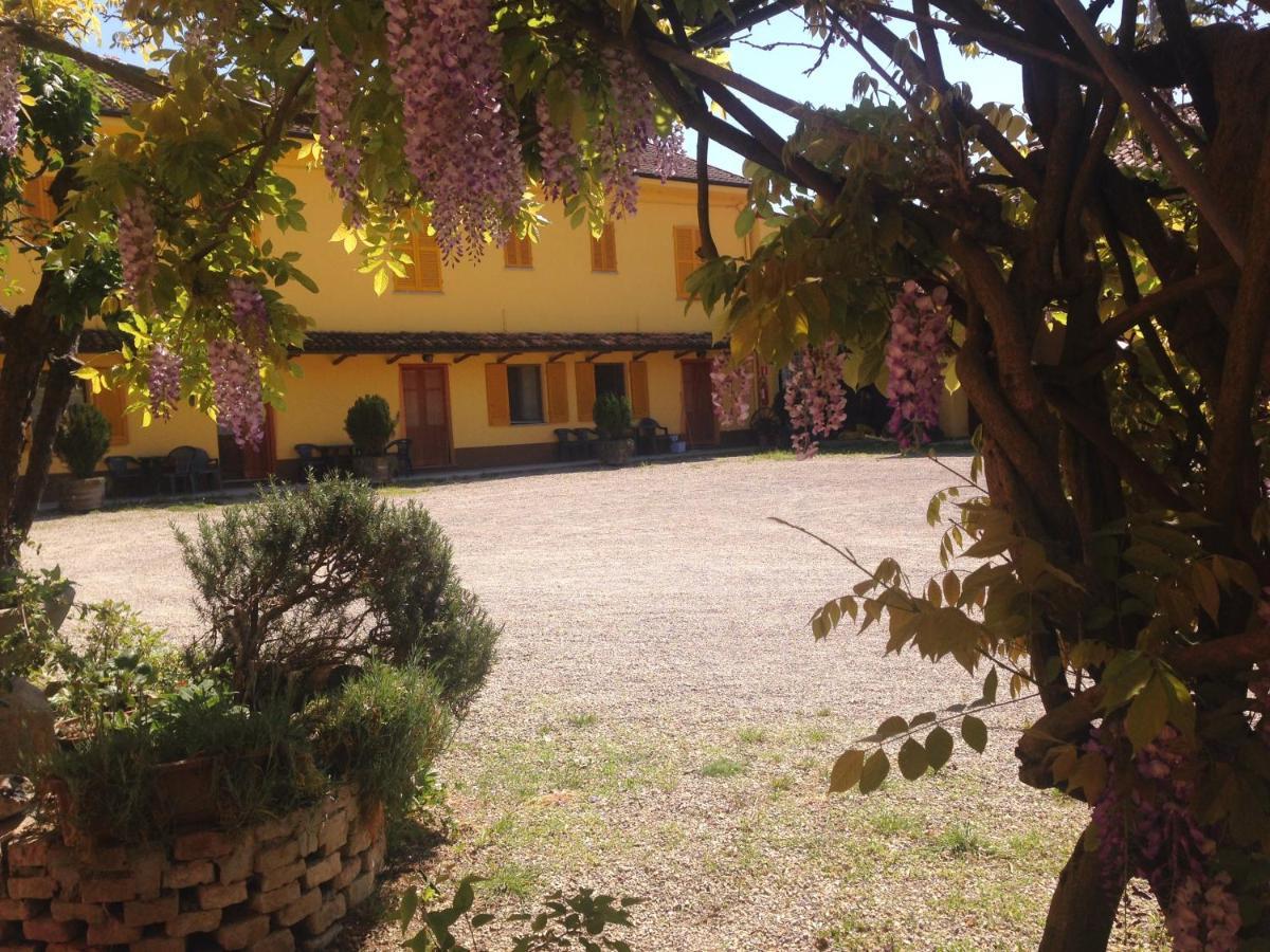 Agriturismo La Mussia Castelnuovo  Bagian luar foto