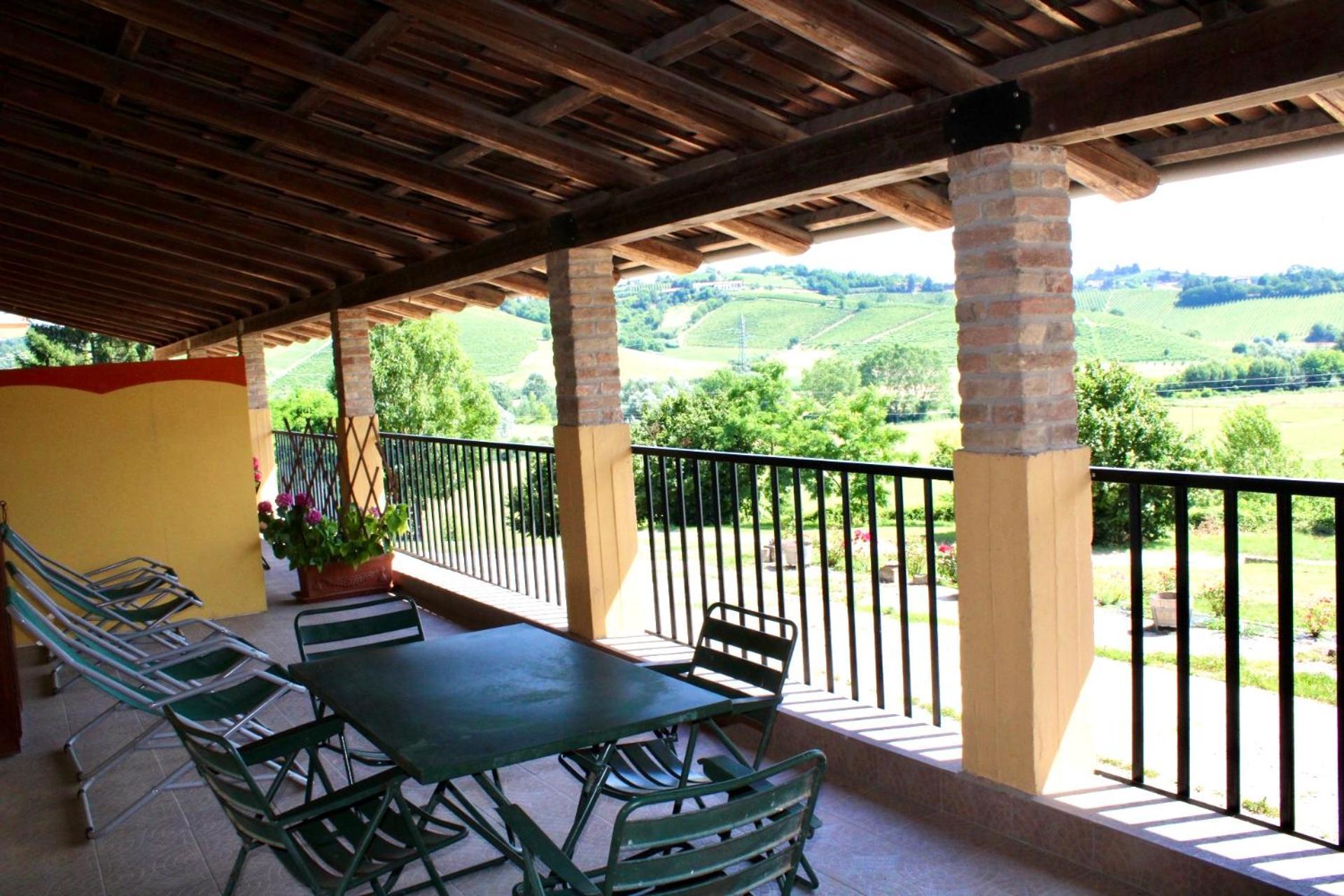 Agriturismo La Mussia Castelnuovo  Bagian luar foto